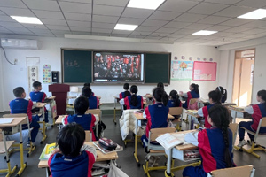三河市燕橋學校小學開展“追尋紅色記憶，傳承紅色經(jīng)典”主題活動