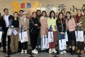 三河市燕橋?qū)W校小學(xué)部開展家長(zhǎng)開放日活動(dòng)：家校合作育英才！